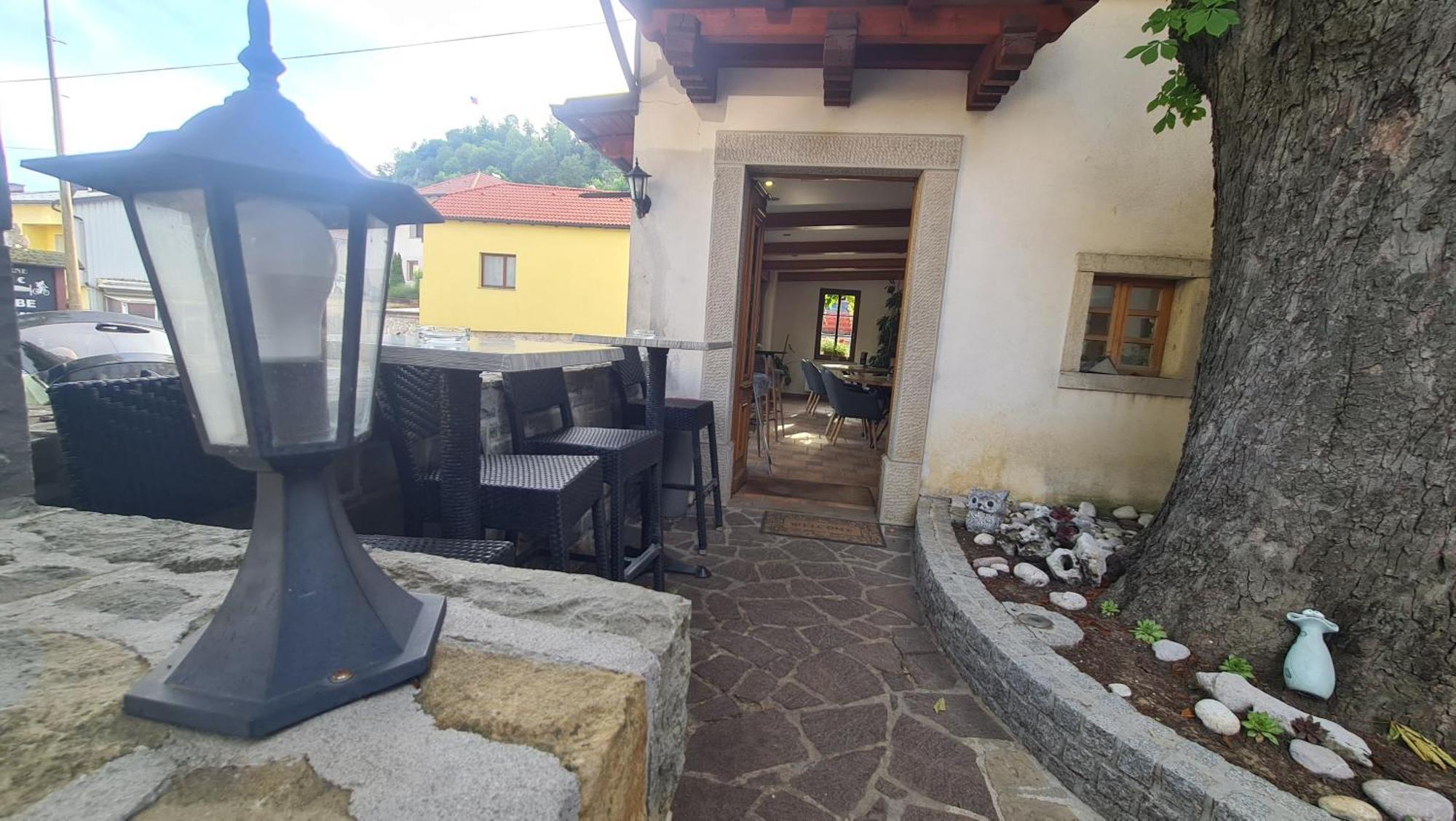 Brne Rooms Postojna Exteriér fotografie