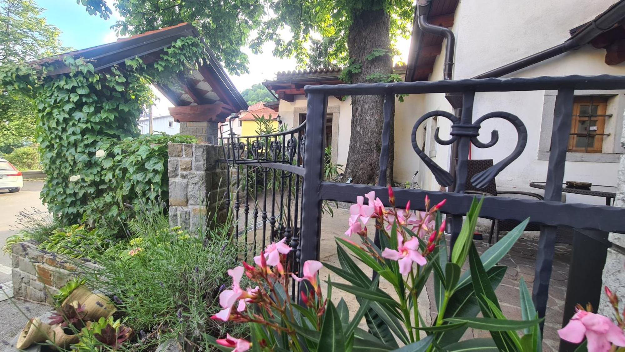 Brne Rooms Postojna Exteriér fotografie