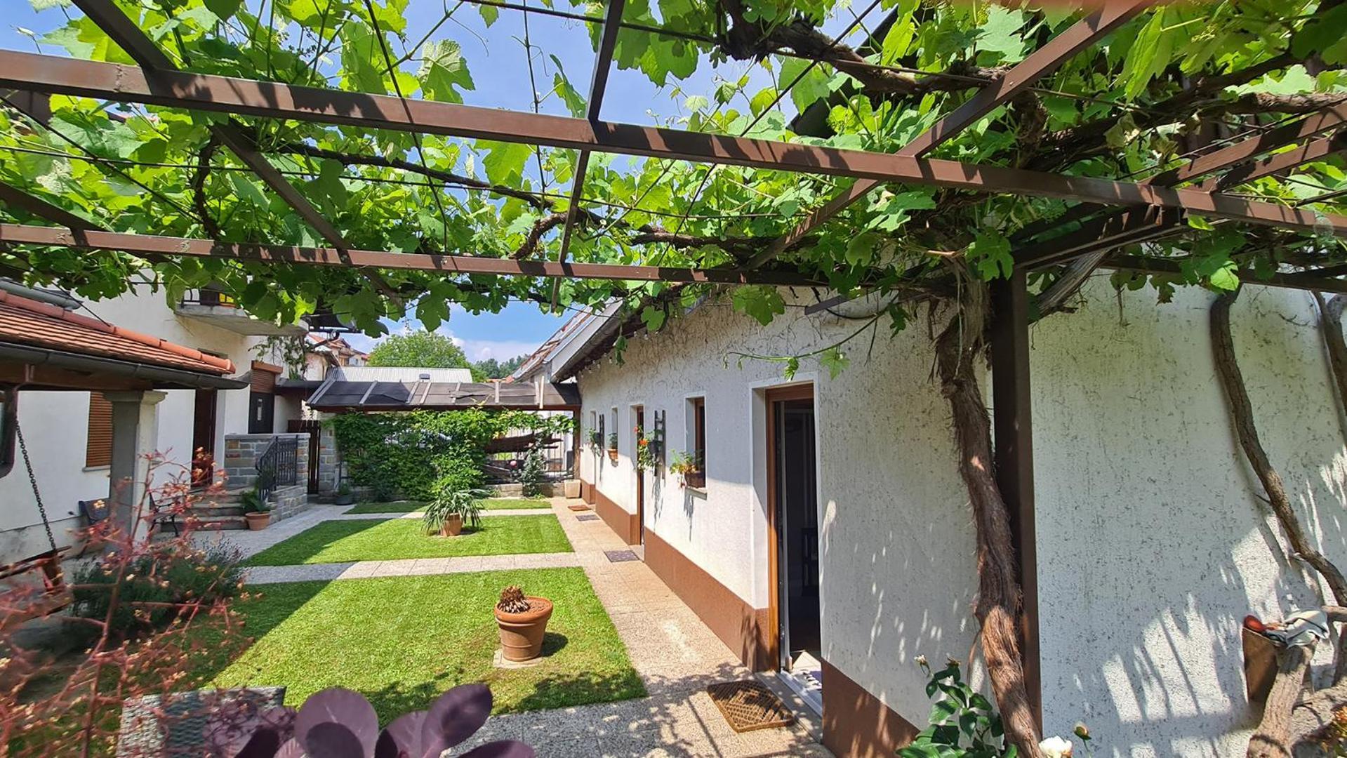 Brne Rooms Postojna Exteriér fotografie